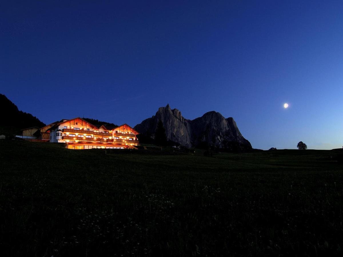 Hotel Rosslaufhof Castelrotto Luaran gambar