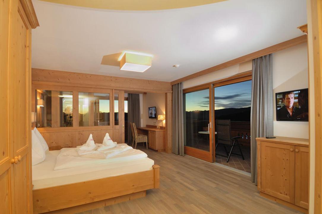 Hotel Rosslaufhof Castelrotto Luaran gambar